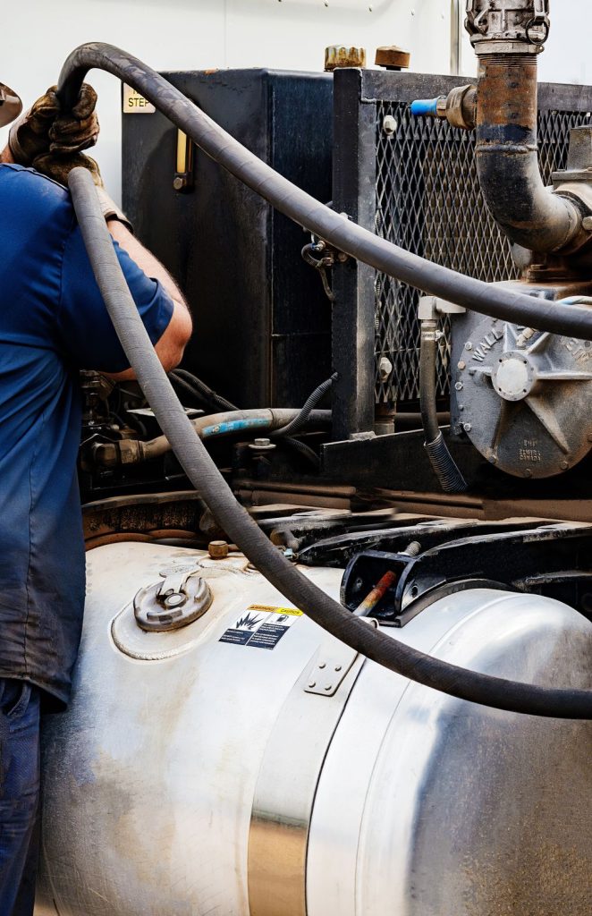 Crude Oil Tank Cleaning Services